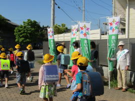 あいさつ運動5月30日（木曜日）_03